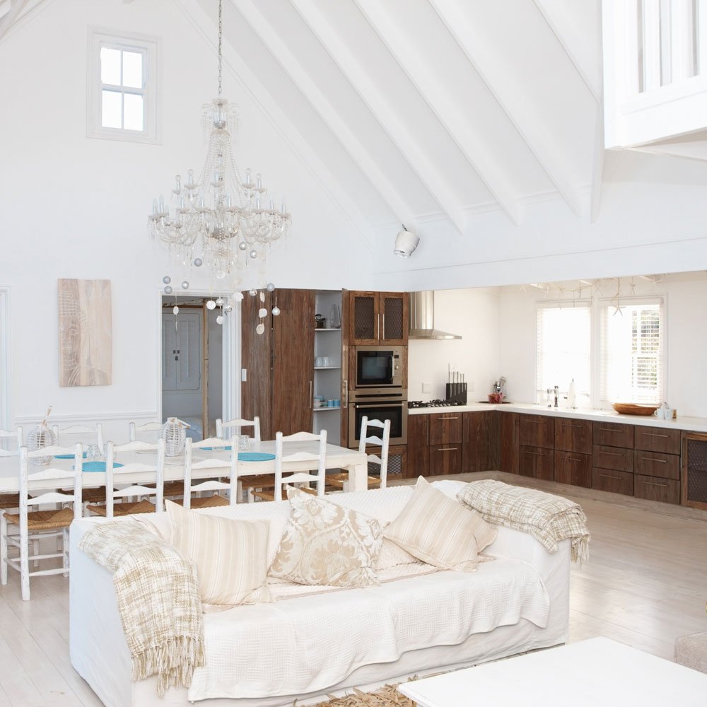 High-Ceiling Homes